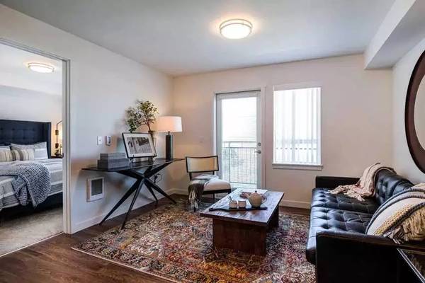 $1,767 / 1br - 542ft2 - Beyond ordinary: 1 BR, 1 BA, 542 Sq Ft of comfort. (Seatac)63934548605314122
