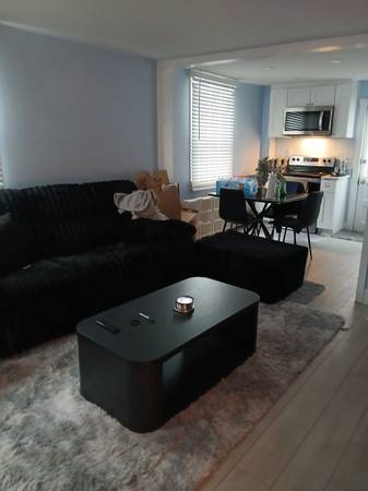 Nice Room In Collingdale 1