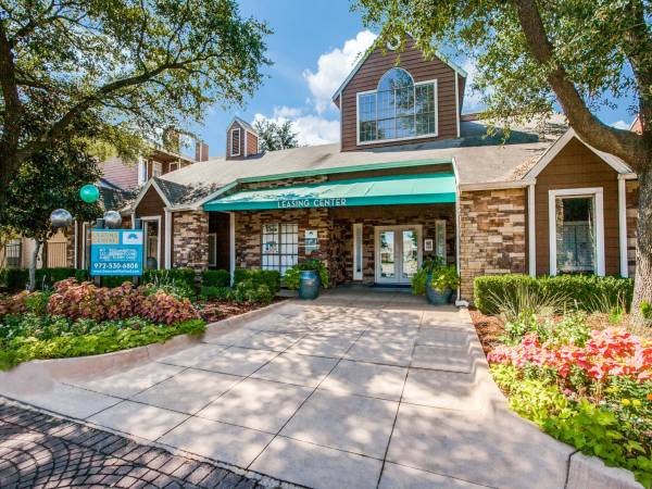 $955 / 1br - 540ft2 - Ceiling Fans, Located in Garland, 1 Bed (2804 Belt Line Road, Garland, TX)63867602149123120