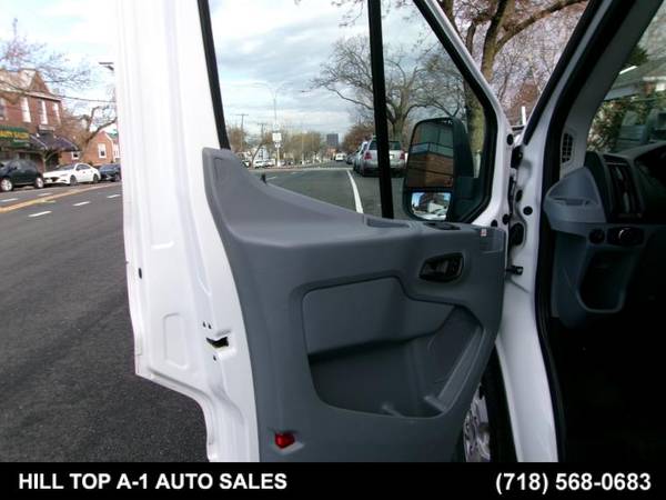 2019 Ford Transit 350 Wagon - Photo 11