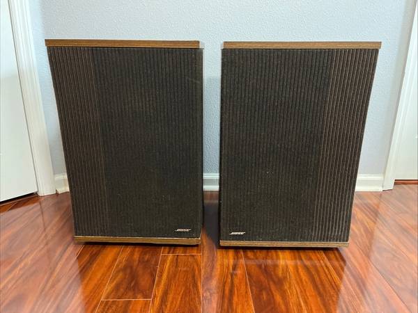BOSE 501 SERIES SPEAKER SET 1