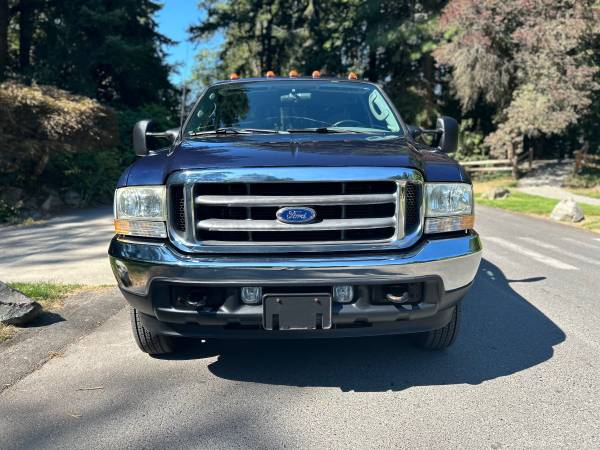 2003 Ford F350 XLT cabina doble 4x4, solo 66,000 millas originales - $14,900 (Puyallup)63469751650689124