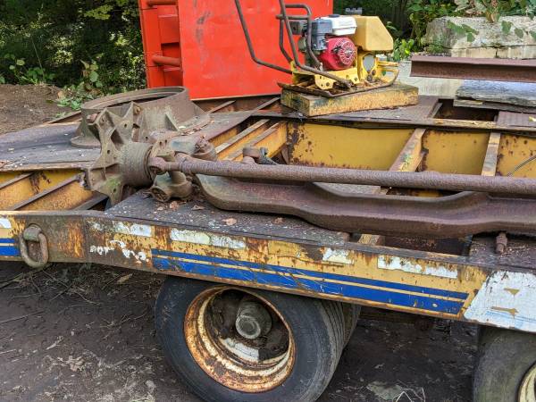 Mack front axle 1