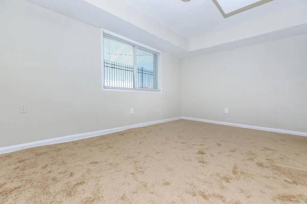 $1,420 / 1br - 656ft2 - On-Site Staff, Gated Community, Secured Access (3215 Swann Pl, Suitland-Silver Hill, MD)63882465626627122