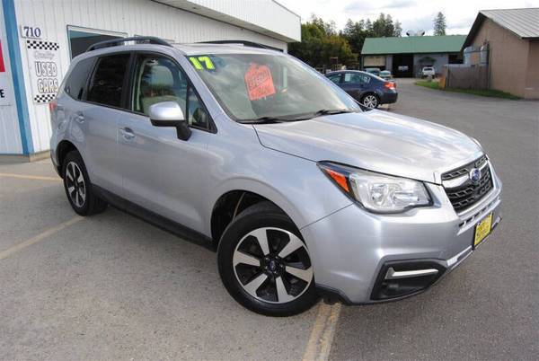 2017 Subaru Forester Premium All Wheel Drive**PRICED TO SELL** 1