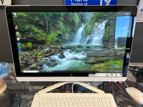 HP All in One ((FULL WARRANTY)) 1