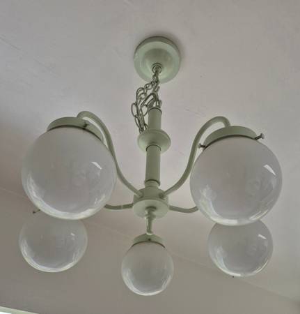 FLASH SALE!!! 20x16 five bulb chandelier. 1