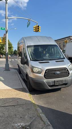 Ford Transit 350 2016 - $18,000 (Brooklyn)63654712916995120