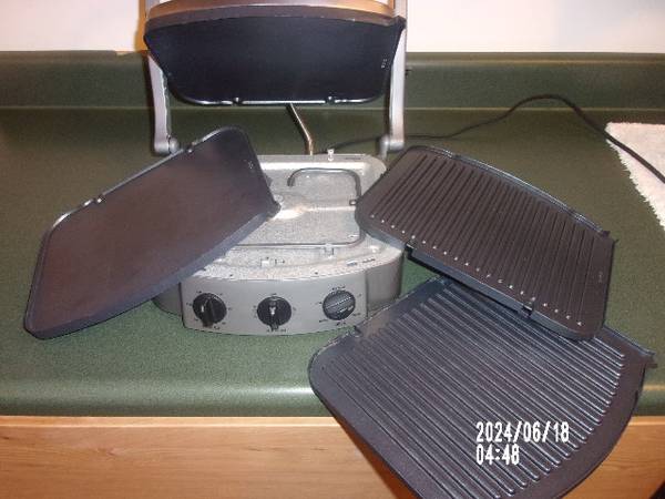 ELECTRIC GRILL / GRIDDLE High End, NEVER USED,  BELLA CUCINA 1