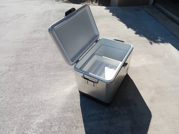 Coleman cooler 54 qts 1
