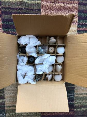 Drawer Knob Kit, BRAND  NEW! 1