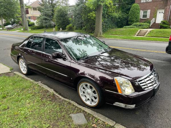 2009 Cadillac DTS 100K miles - $3,800 (OR TRADE)63614985822723121