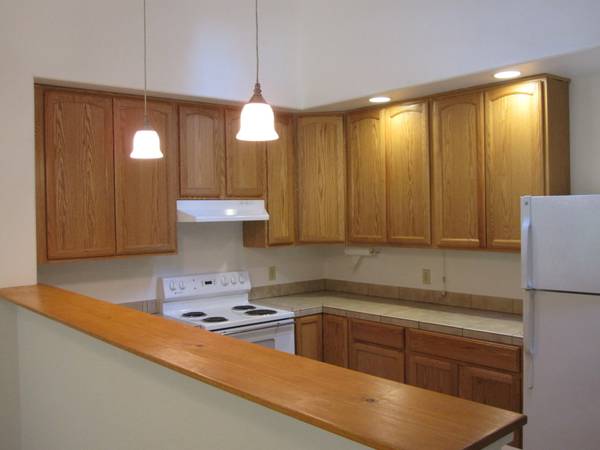 $2,795 / 3br - 1800ft2 - Casa en alquiler en Nevada City 3/3, cuartos separados para suegros (Área de Grass Valley)64043663283969121