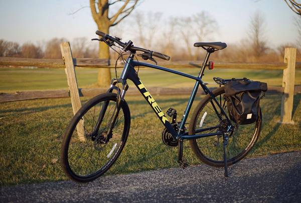 Trek Dual Sport 2, big frame XL for a tall guy. 1