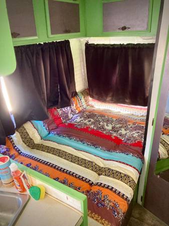 $950 / 1br - Remolque vintage Coachman amueblado de 23 pies (Morongo Valley)63686299547651122