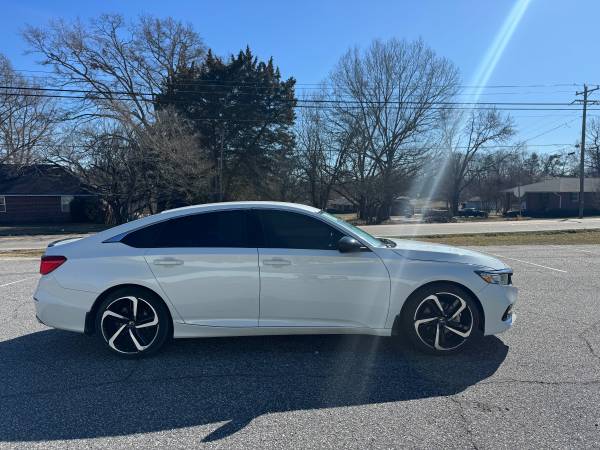 2022 Honda accord sport 33k - $18,900 (Spartanburg SC)63499881178755122
