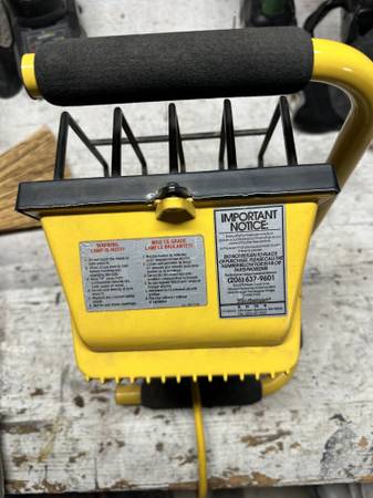 Yellow Portable Work Light 1