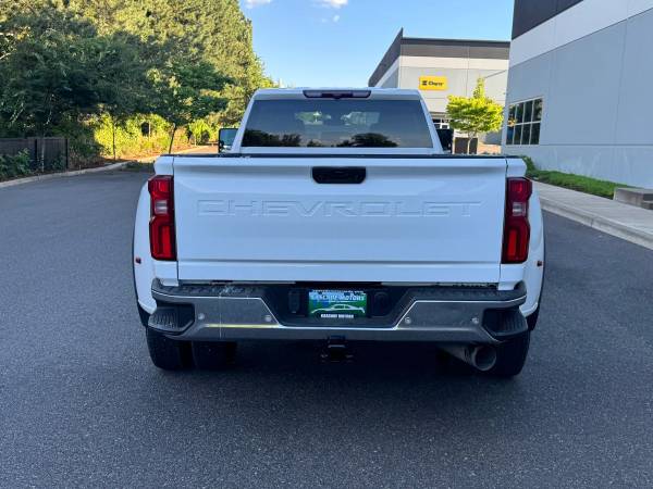 2023 Chevrolet SILVERADO 3500 4WD - Photo 5