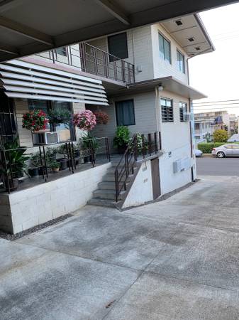 $1,700 / 1br - Pet allowed, renovated/upgraded, 8/5, professionally cleaned (Makiki)63939535180291120