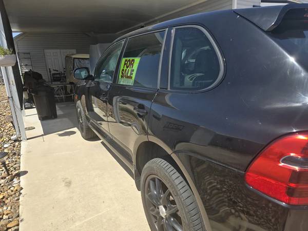 2008 Porsche Cayenne Turbo – V8 Power, Luxury Tech, Pristine Condition 1