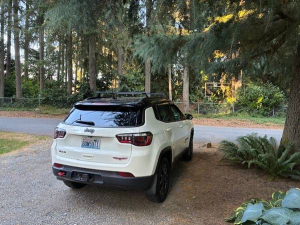 Jeep Compass 4WD Trailhawk - $15,800 (Woodinville)63624401256707122