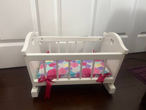 American Girl Bitty Baby Crib 1