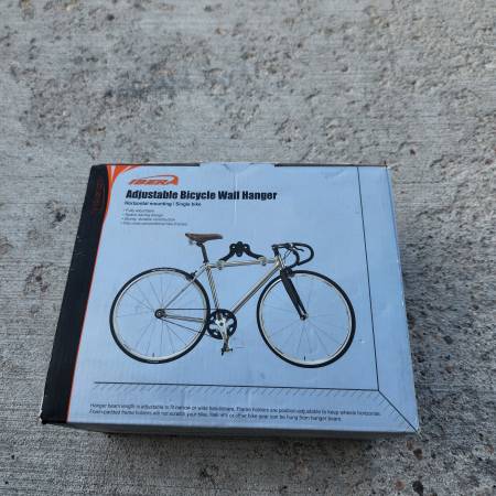 IBERA Bike Wall Mount Hanger 1
