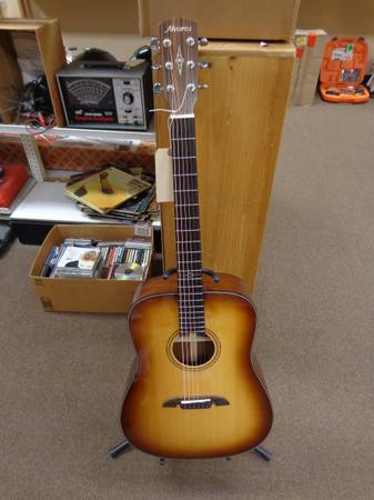 Alvarez MD510SHB Dreadnought Acoustic Guitar 1