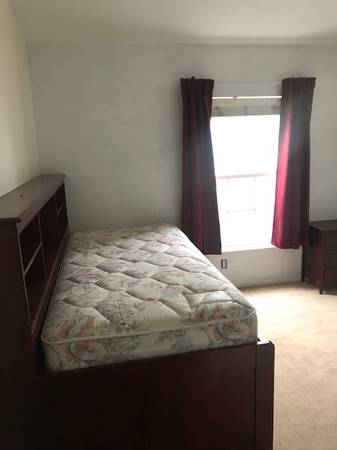 $975 / 1br - 96ft2 - Furnished Room (96 ft.²) & Full Bath (soquel)63928539965699121