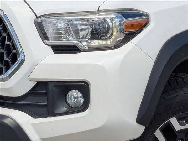 2018 Toyota Tacoma 4x4 camioneta 4WD TRD Off Road, cabina doble - $28,179 (Llame al *(727) 800-4078* para confirmar disponibilidad al instante)63443467954049122