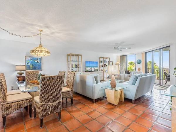 $5,000 / 2br - 1314ft2 - 2 beds 2 baths (Key West)63923416997763122