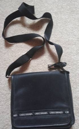 Crossroads purse 1