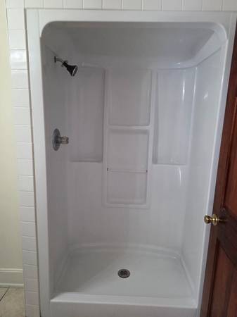 $1500.00 / 2br - 2 bedroom townhome. RIGHT OFF UNIVERSITY!63763869918211124