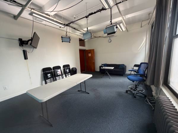 ➡Multiple Studio Spaces for Lease ◆ 24/7, Reception, Bath, Lounge 1