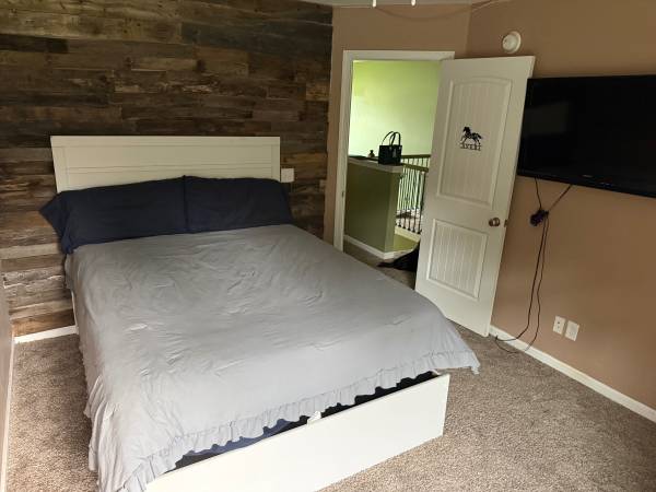 $600 private room 1