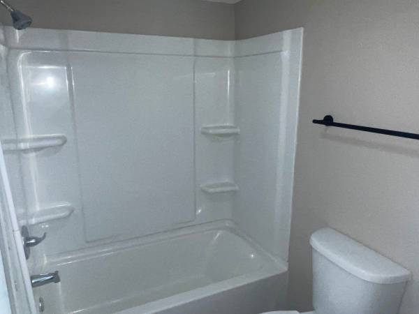 $1,387 / 1br - 721ft2 - 🔥Sleek & Sophisticated🔥 (Metairie) (Metairie)63792268608131124