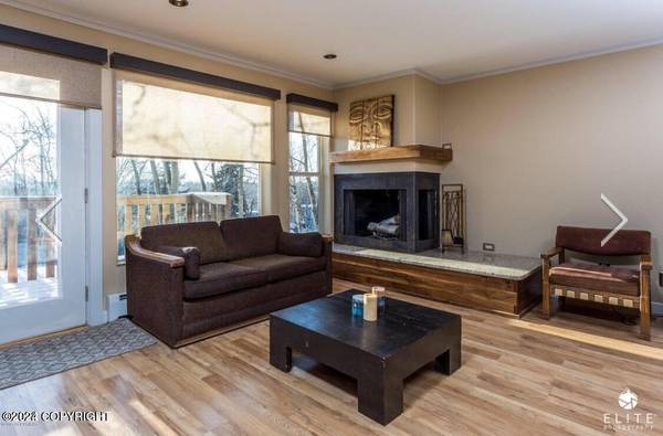 $1,150 / 1br - 735ft2 - Bridgeway64004785769474123
