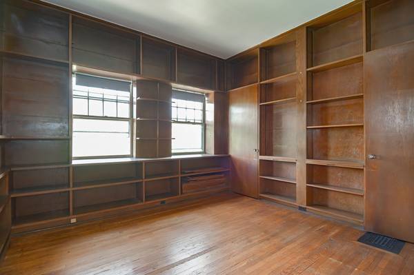 $1,099 / 4br - Fenway Room in 4 Bed/1 Bath | Pet Negotiable | Near Fenway Station (Fenway)63614179152641121