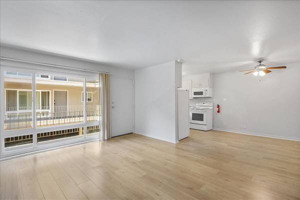 $1,850 / 1br - 1715 Central Ave #12 - 1 bedroom | 1 bath (alameda)63880014163073123