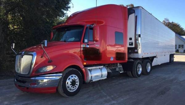 2010 International ProStar y remolque Wabash Reefer - $13,500 (Joneboro)63620834143619123