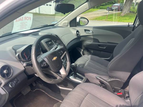 2015 Chevy Sonic - $5,600 (Wilmington)63622565676035124