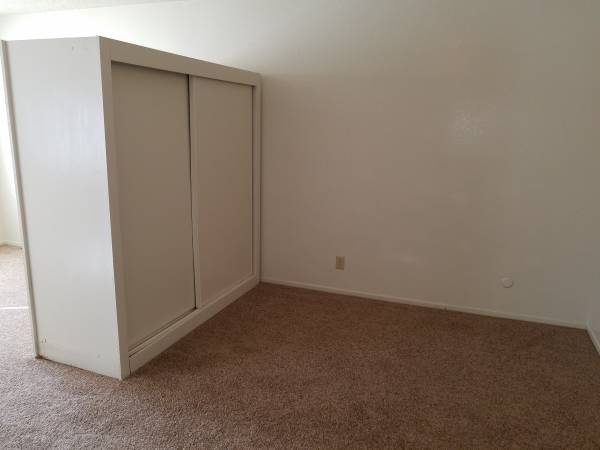 ANOTHER STUDIO WITH DIRECT ACCESS TO AMENITIES!!! 1