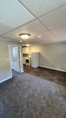 $1,695 / 1br - First Floor 1 Bed Andover On Train!! Avail Now! Prkng+Lndry+Cat Ok63655235997571121