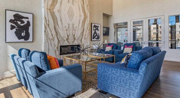 $1,400 / 1br - 585ft2 - Exceptional 1 BR-Smart Keyless Entry & Poolside Cabanas (12000 W Fairview Ave. Boise, ID)63981528198018122