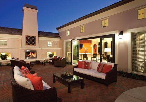 $2,490 / 2br - 1109ft2 - Free Wifi in Common Areas, Pool & Spa Area with Cabanas (Menifee)64028081181057120