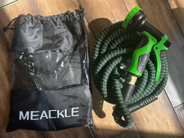 Expandable hose (50') 1