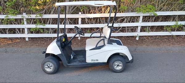RXV 48 Volt Golf Cart 1
