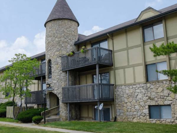 Located in Beavercreek, 1 Bed, Fitness Center 1