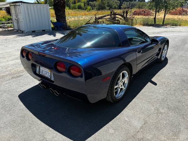 2001 Corvette - $16,200 (healdsburg / windsor)63624119625345124