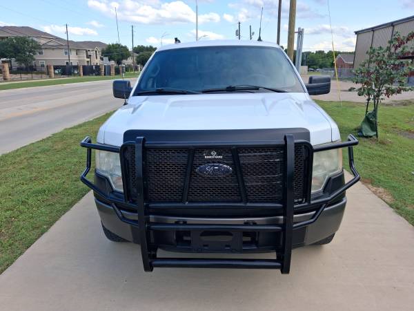 2013 Ford F150 VERY CLEAN - Photo 2